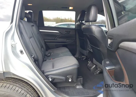 2017 Toyota Highlander Le Plus from USA, damaged, VIN 5TDBZRFH2HS441055